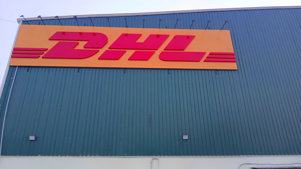 DHL